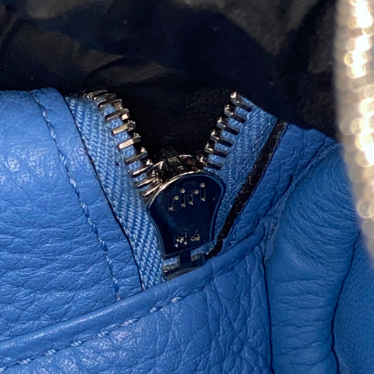Hermes 2015 Lindy 27 Blue Shoulder Handbag