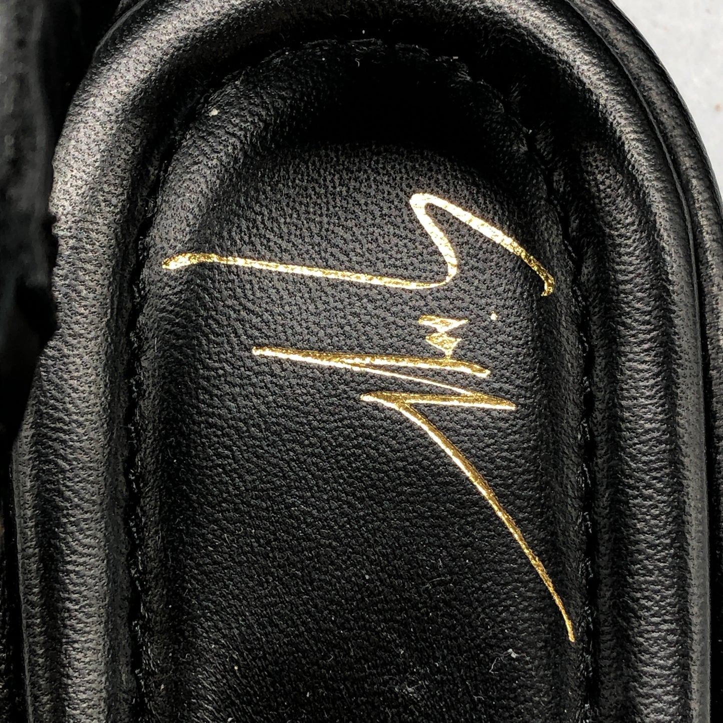 Giuseppe Zanotti Women's Black & Gold Platform Sandals shoes 36