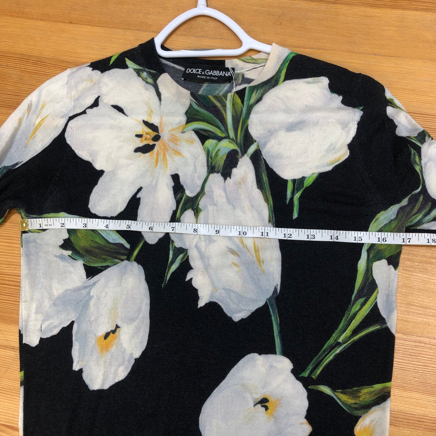 Dolce & Gabbana Black White Floral Round Neck Knit Top 42