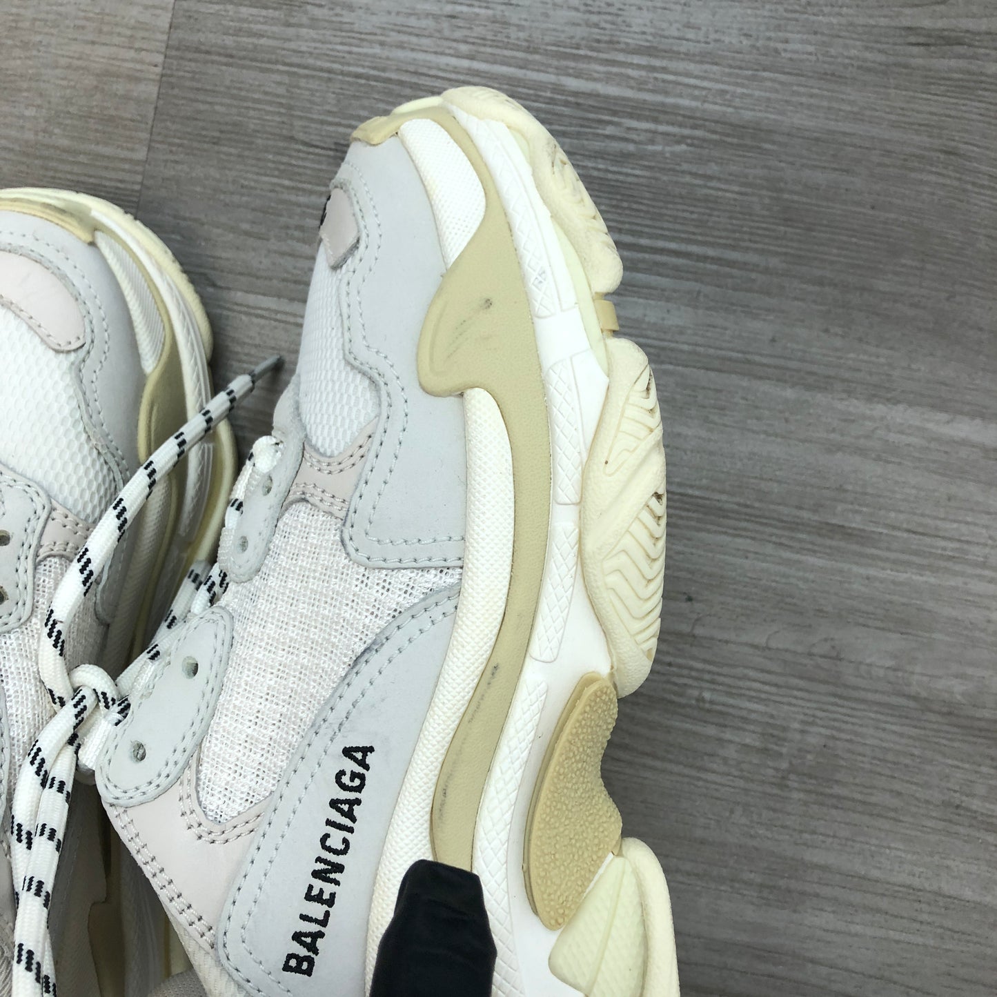 Balenciaga Women's Triple S Mesh Leather Chunky Sneaker Shoes 35 White Cream Two-Tone