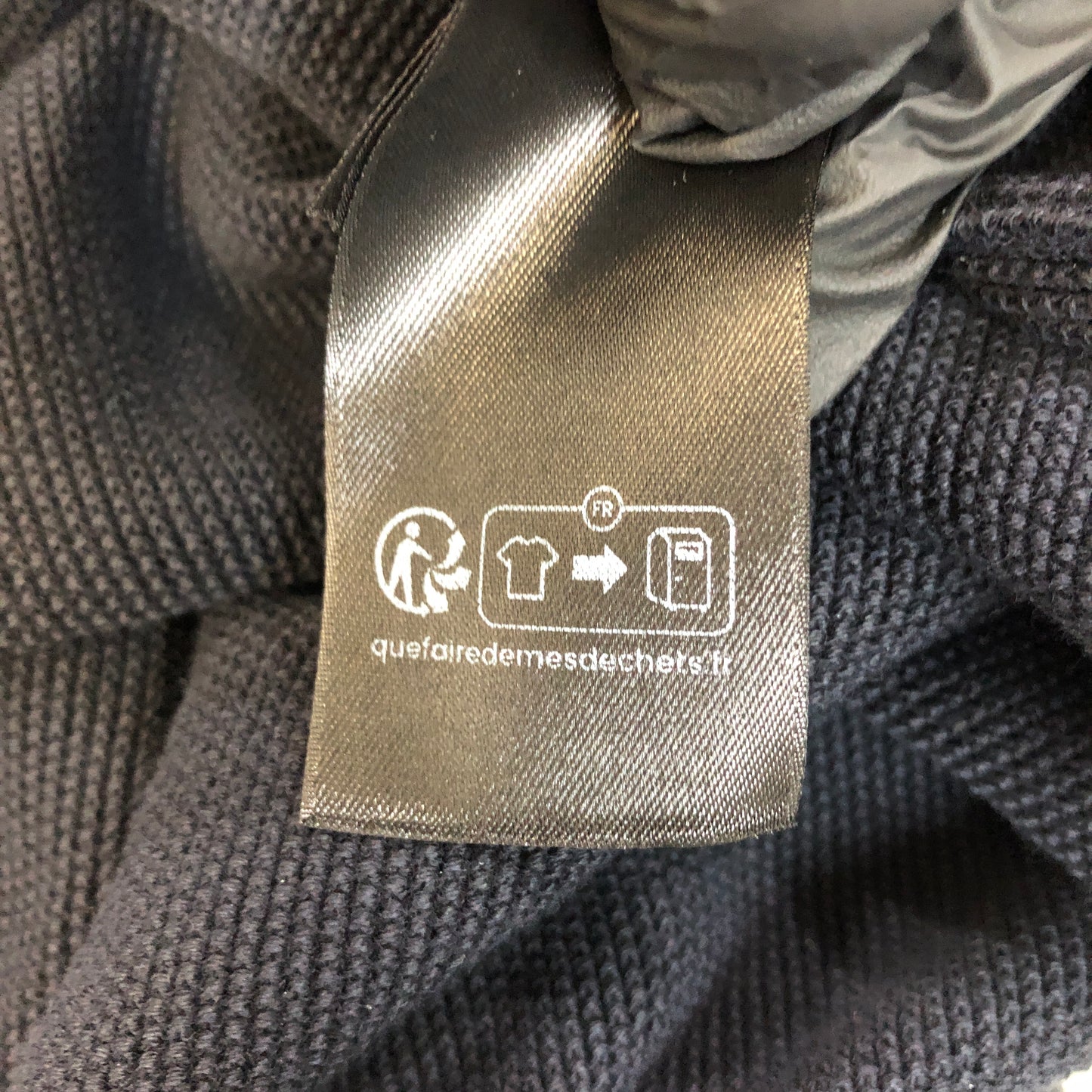 Balenciaga Crest Logo Knit Sweater Size M Navy Blue