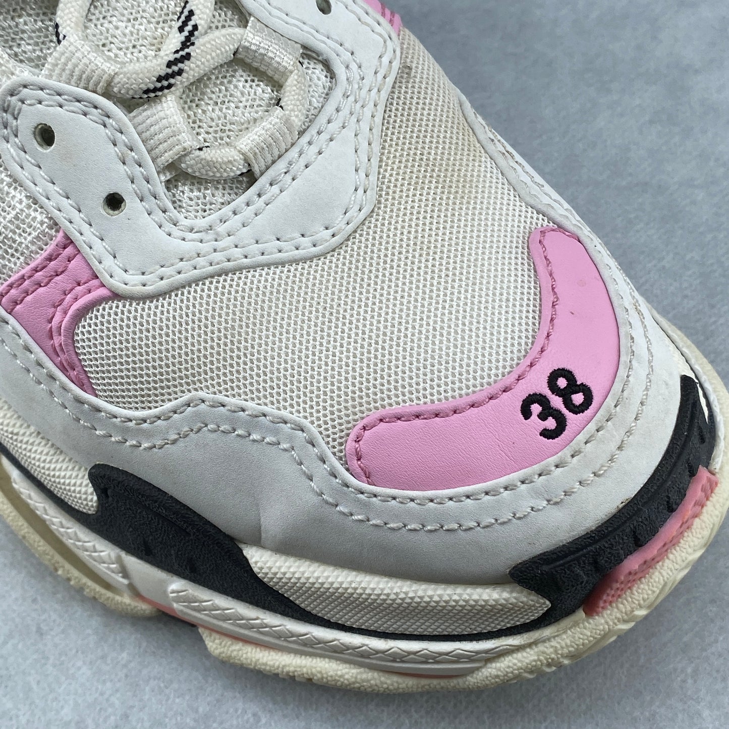 Balenciaga Women's Triple S Sneakers Size 38 White & Pink