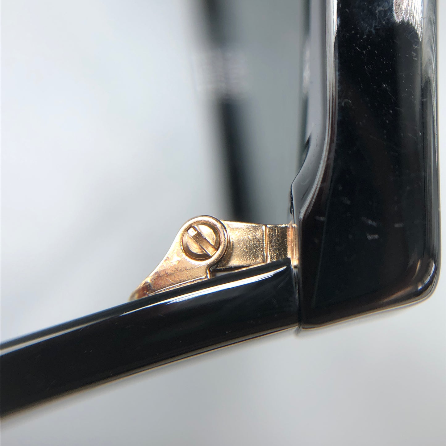 Gucci Square Black Sunglasses 140mm