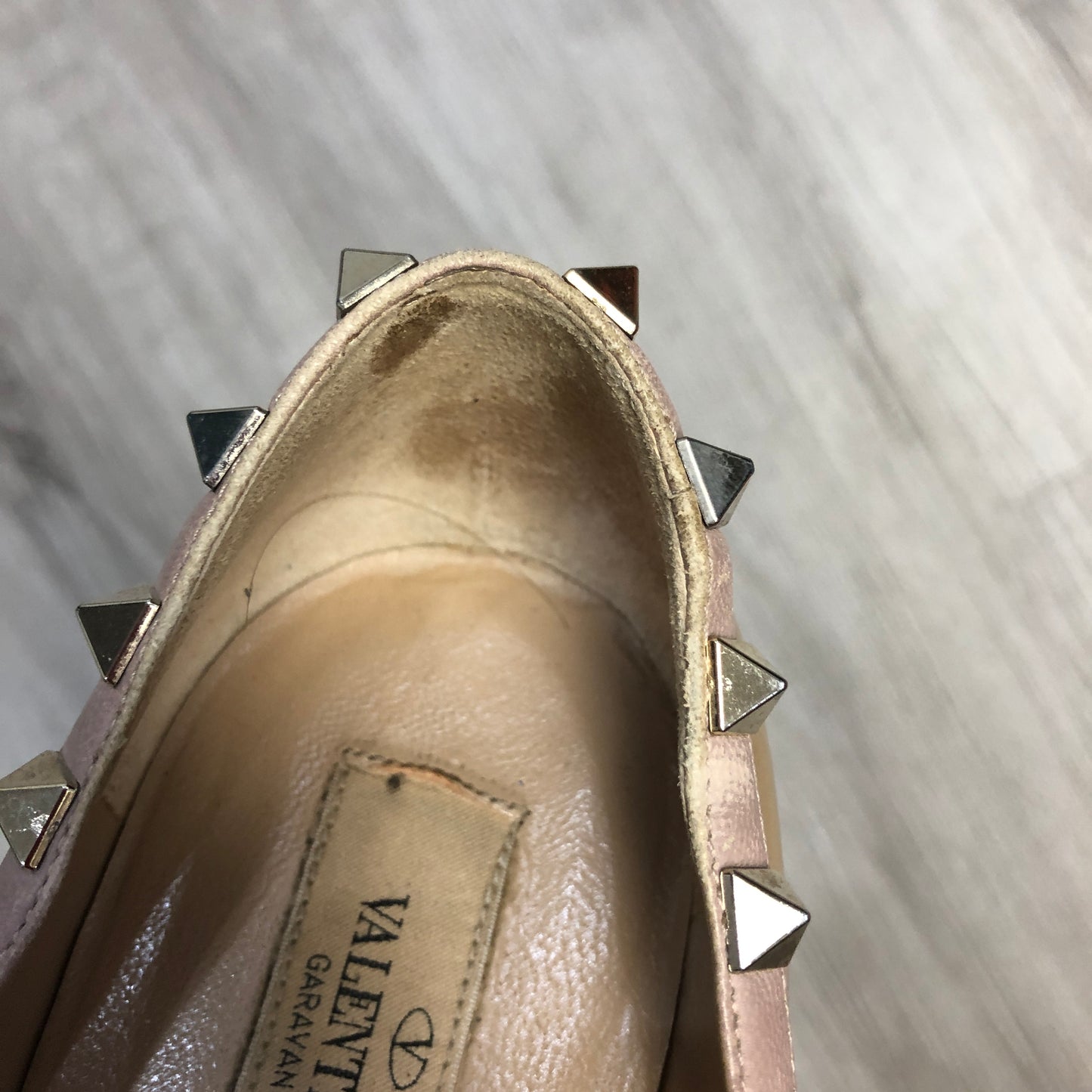 Valentino Rockstud Patent Leather Ballet Flats 38.5 beige