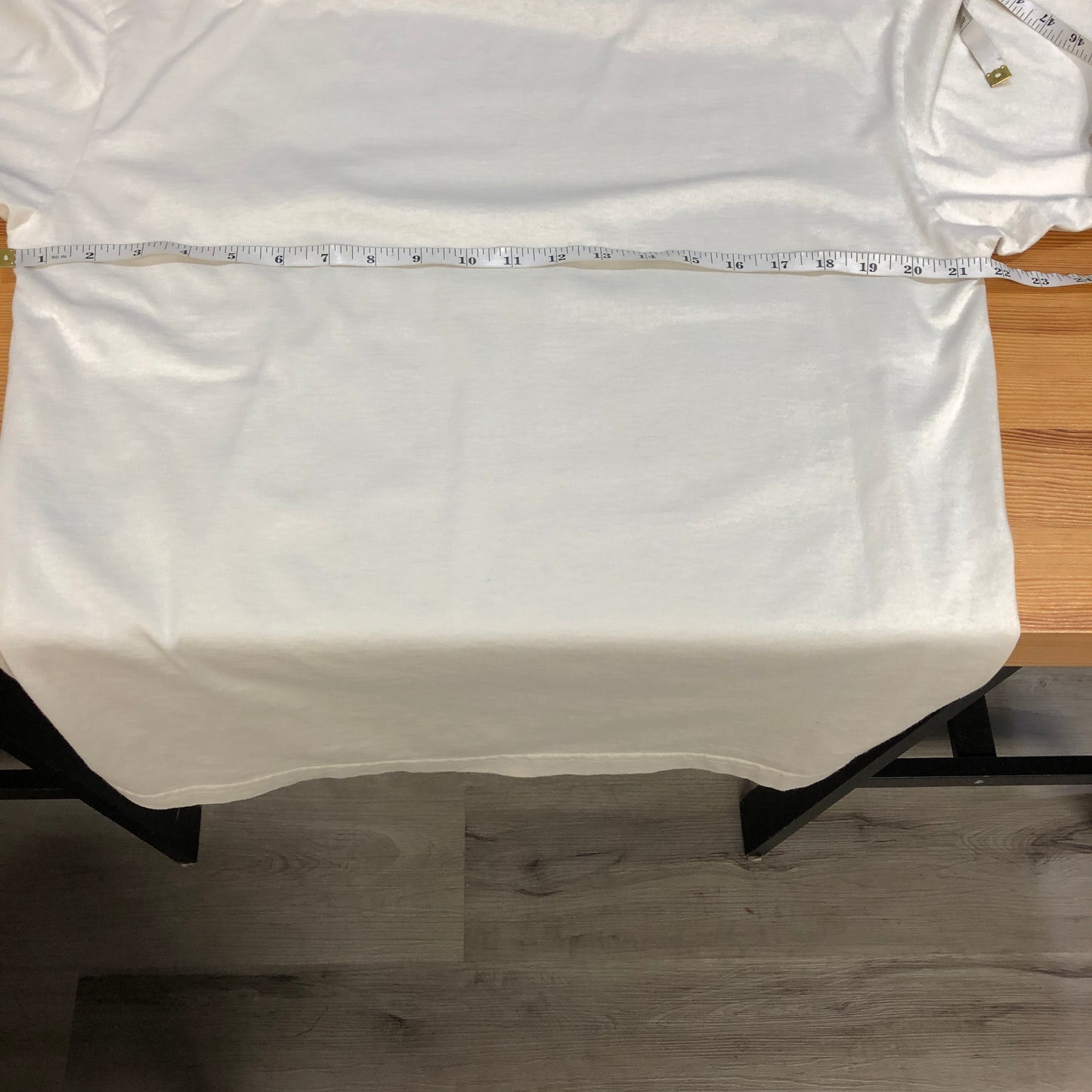 Balenciaga Cream Logo Short Sleeve T-Shirt Size XS