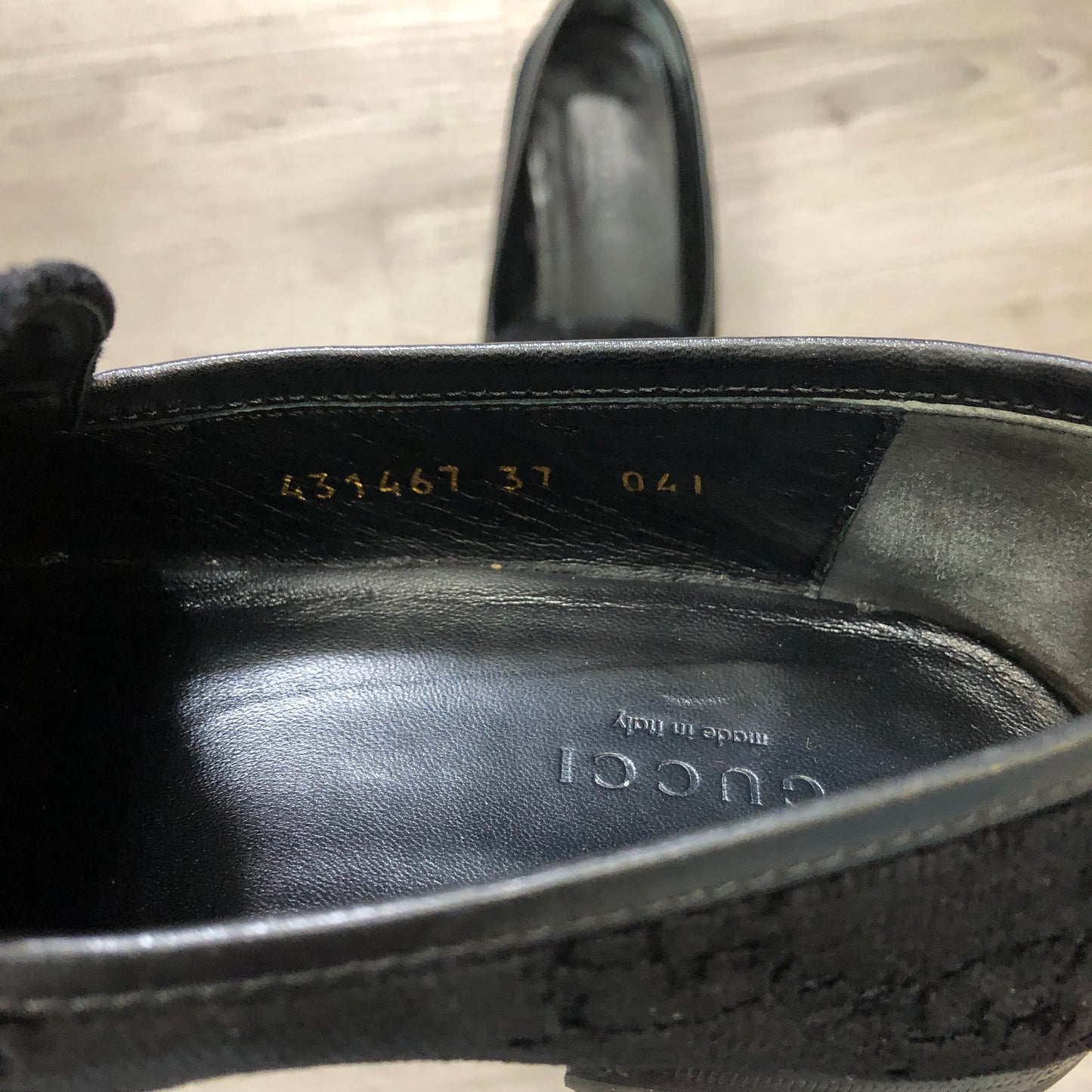 Gucci Women's Black GG Velvet Horsebit Loafers Size 37