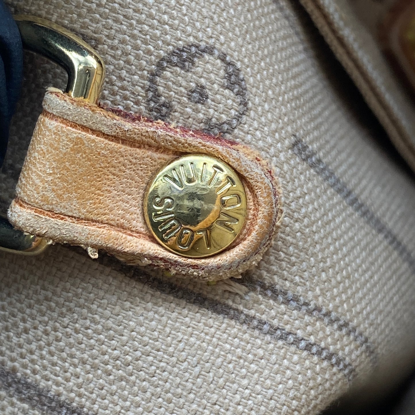 Louis Vuitton Monogram Neverfull Tote Bag