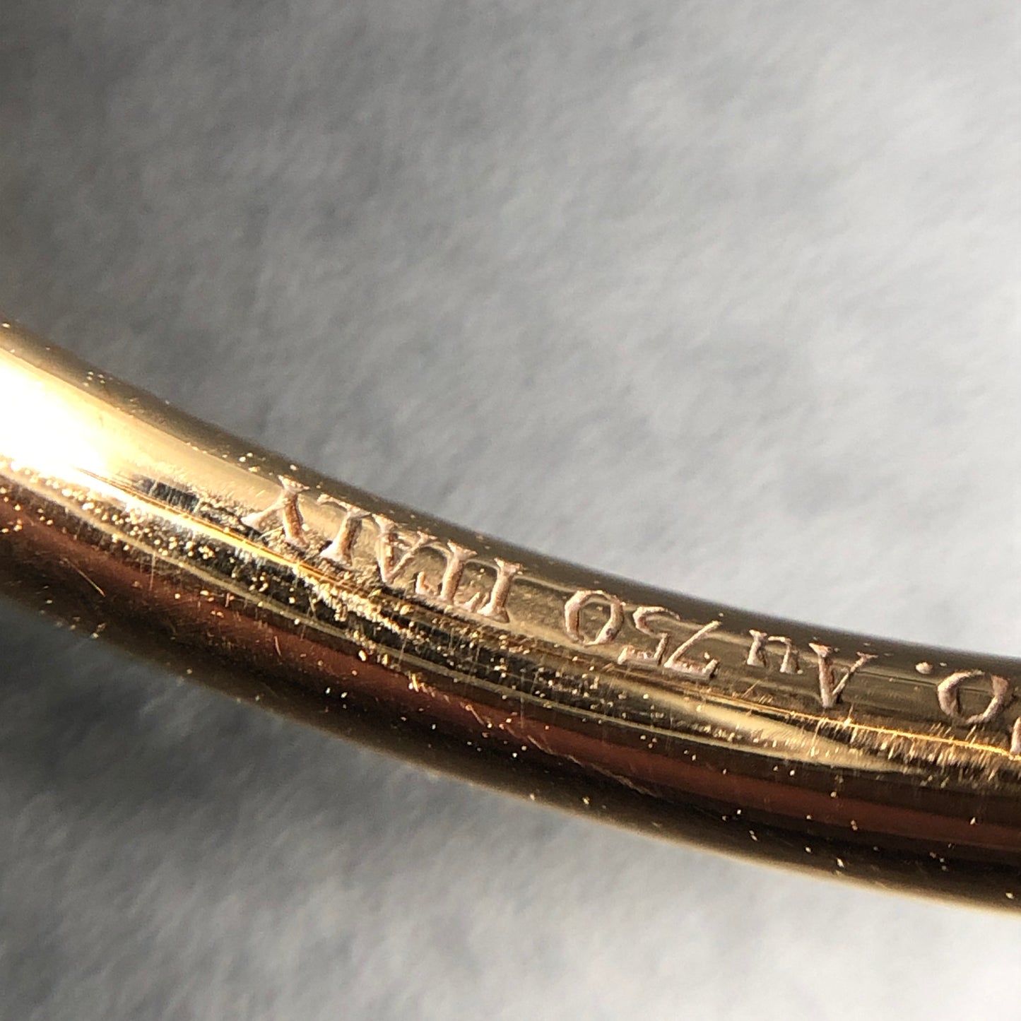 Tiffany & Co. AU750 18K Yellow Gold T Narrow Band Ring Size 57mm