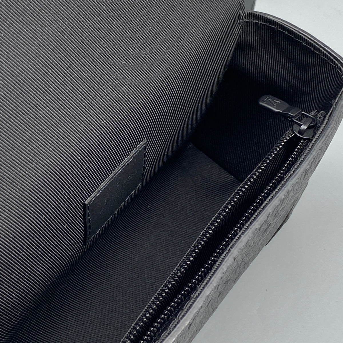 Louis Vuitton Taurillon Monogram Steamer Wearable Bag Black