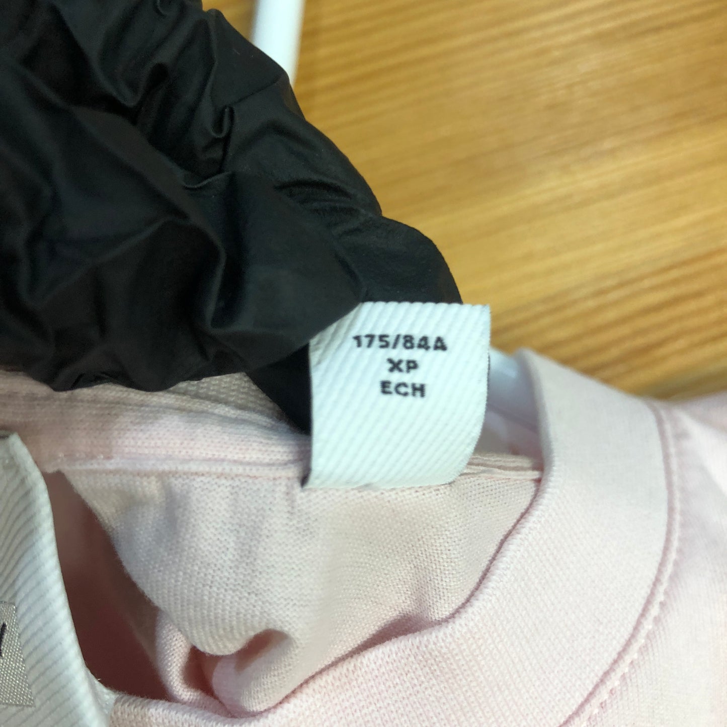 Burberry London England Pink Logo T-Shirt Size XS