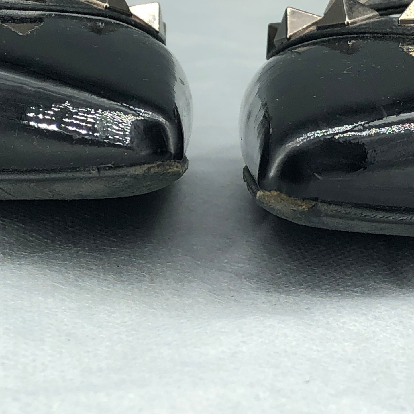 Valentino Women's  Black Patent Leather Rockstud Pointed Ankle Strap Flats Size 35