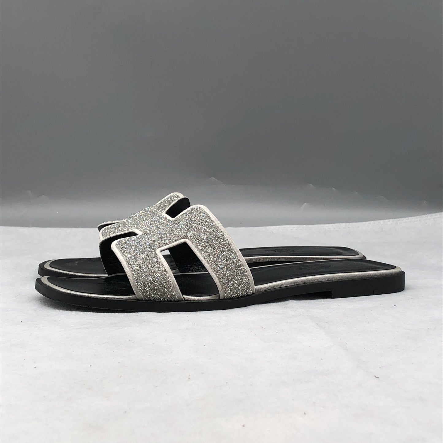 Hermes Silver Glitter Oran Sandals Size 37.5