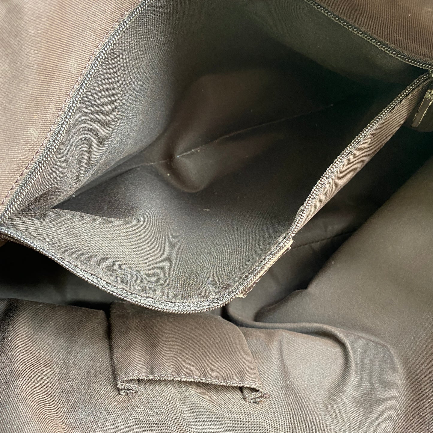 Gucci GG Canvas Handbag Beige/Brown