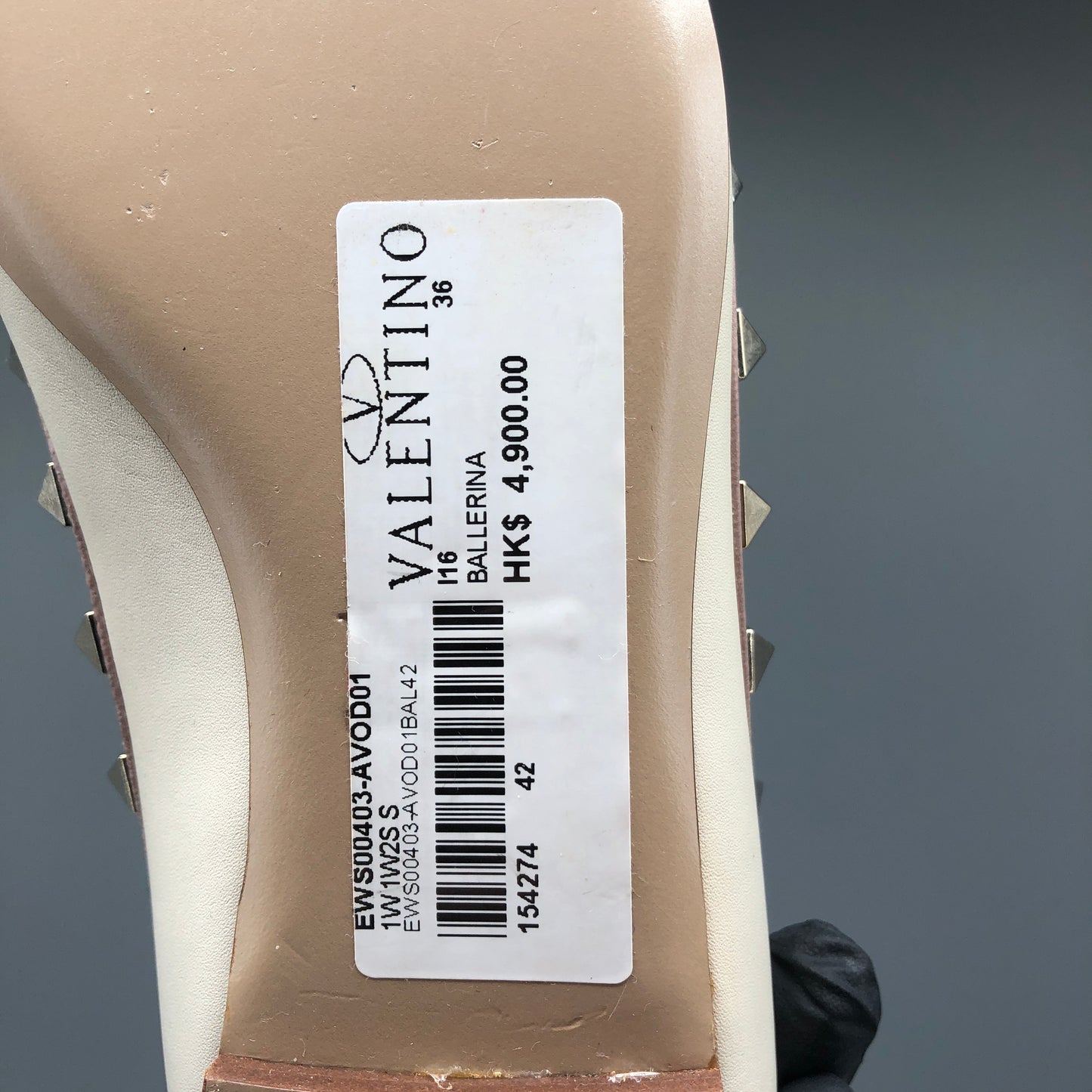 Valentino Cream Leather Rockstud Pointed Flats Size 36