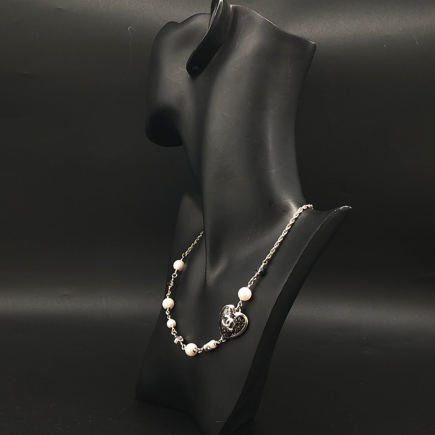 Chanel Heart CC Logo Pearl Choker Necklace Silver Color
