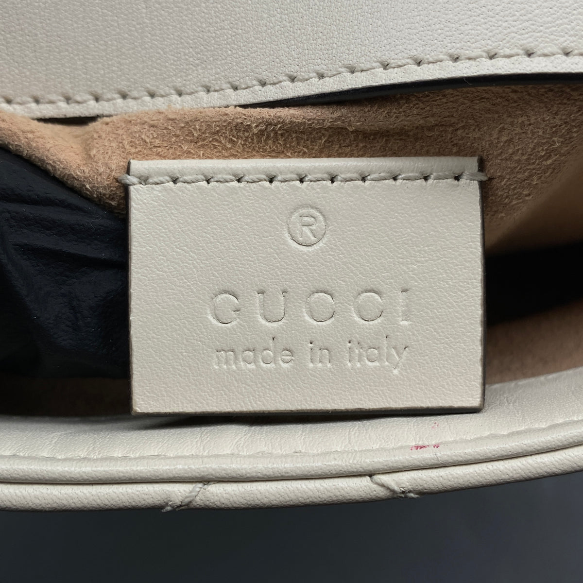 Gucci GG Marmont Super Mini Bag Cream Leather Crossbody Bag