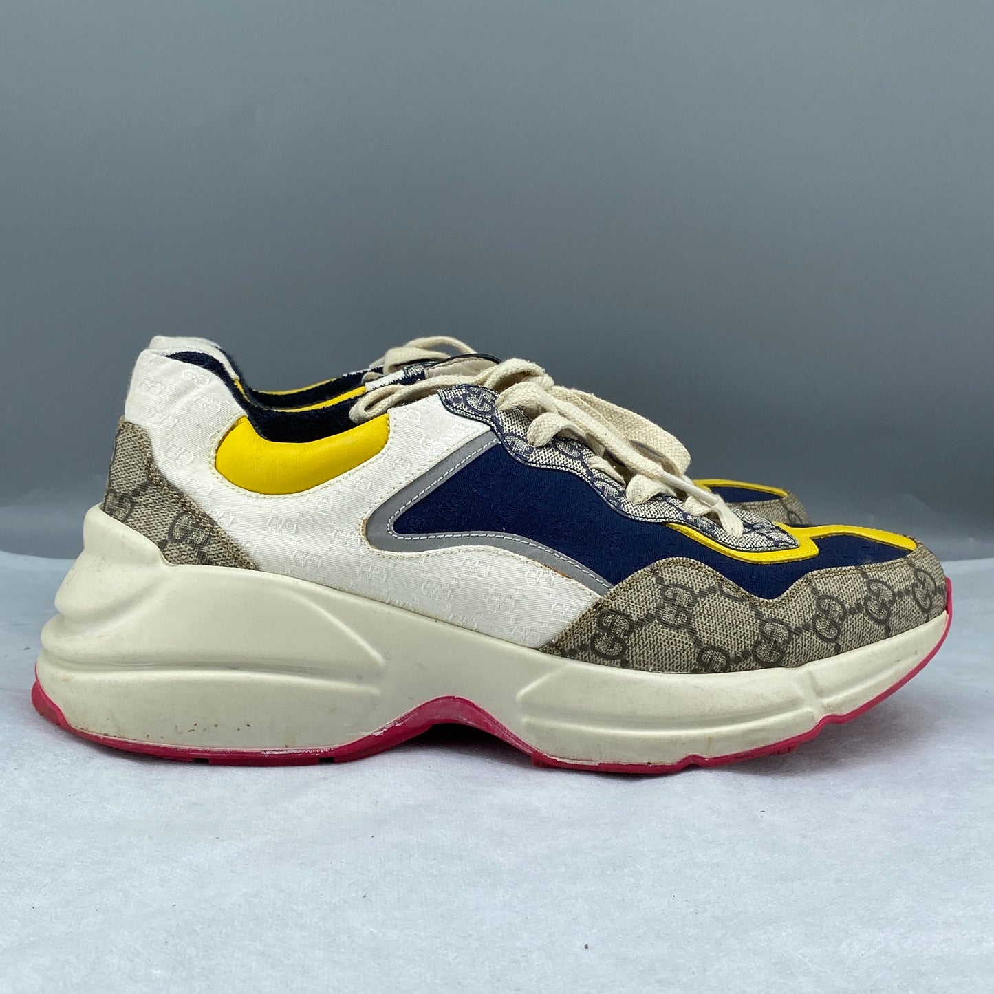 Gucci Men’s Navy Yellow & Beige GG Supreme Rhyton Multi-Material Low Top Sneakers Size 7.5
