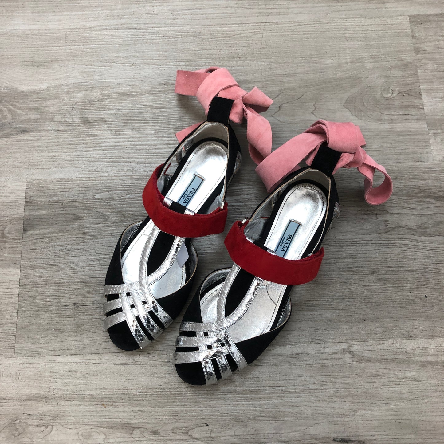 Prada Women's Two-Tone Cutout Patent Leather Ankle Strap Heels 35.5 Black Silver Red Pink