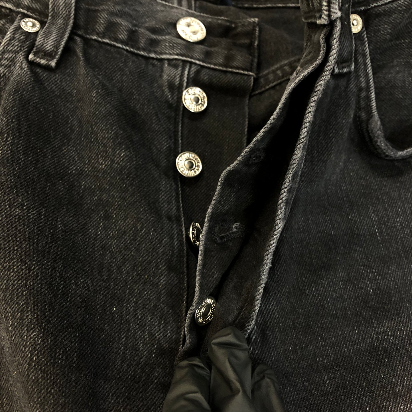 Citizens of Humanity High-Waisted Denim Shorts 26 Black