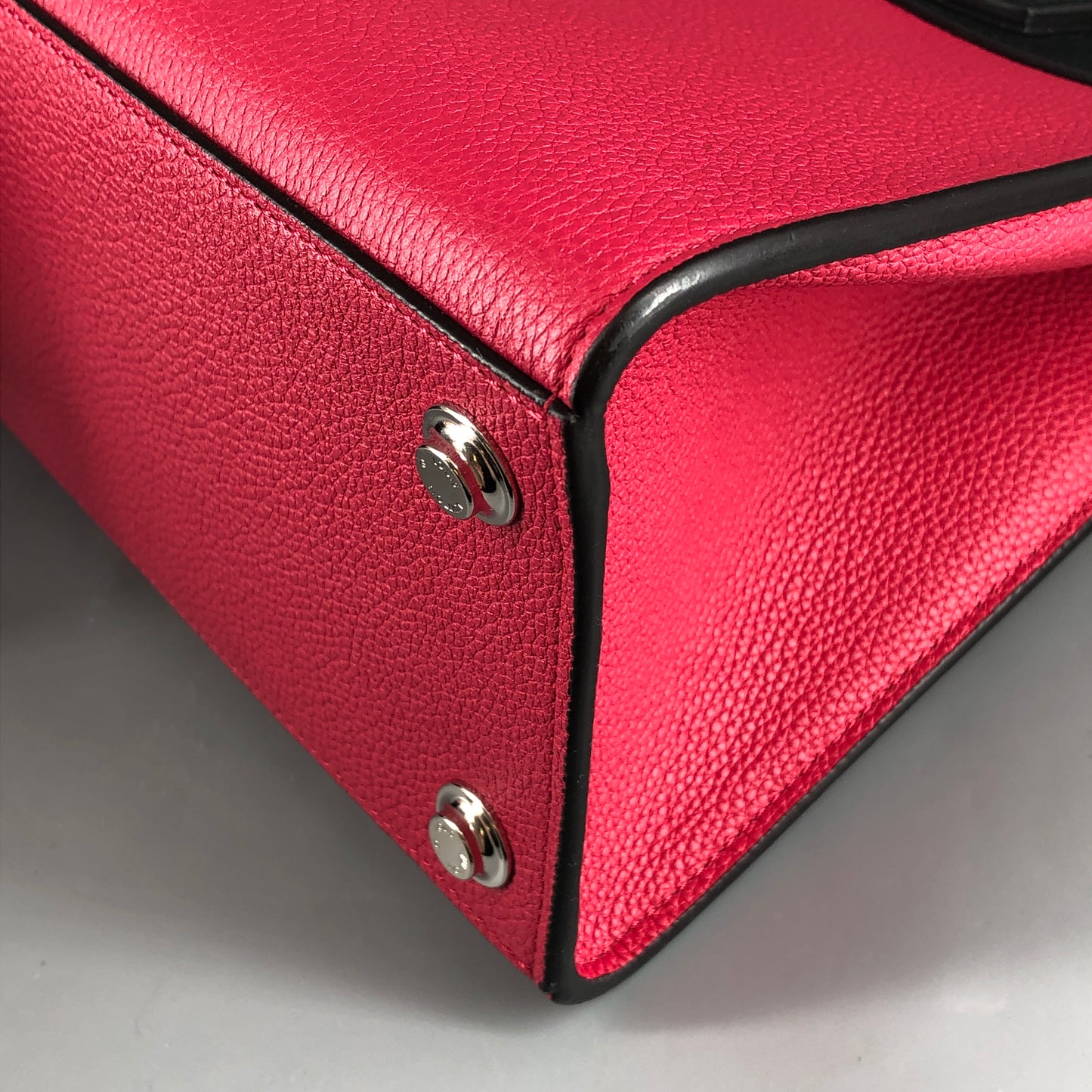 Louis Vuitton Taurillon City Steamer MM Two-Tone Taurillon Leather Handbag Hot Pink Black