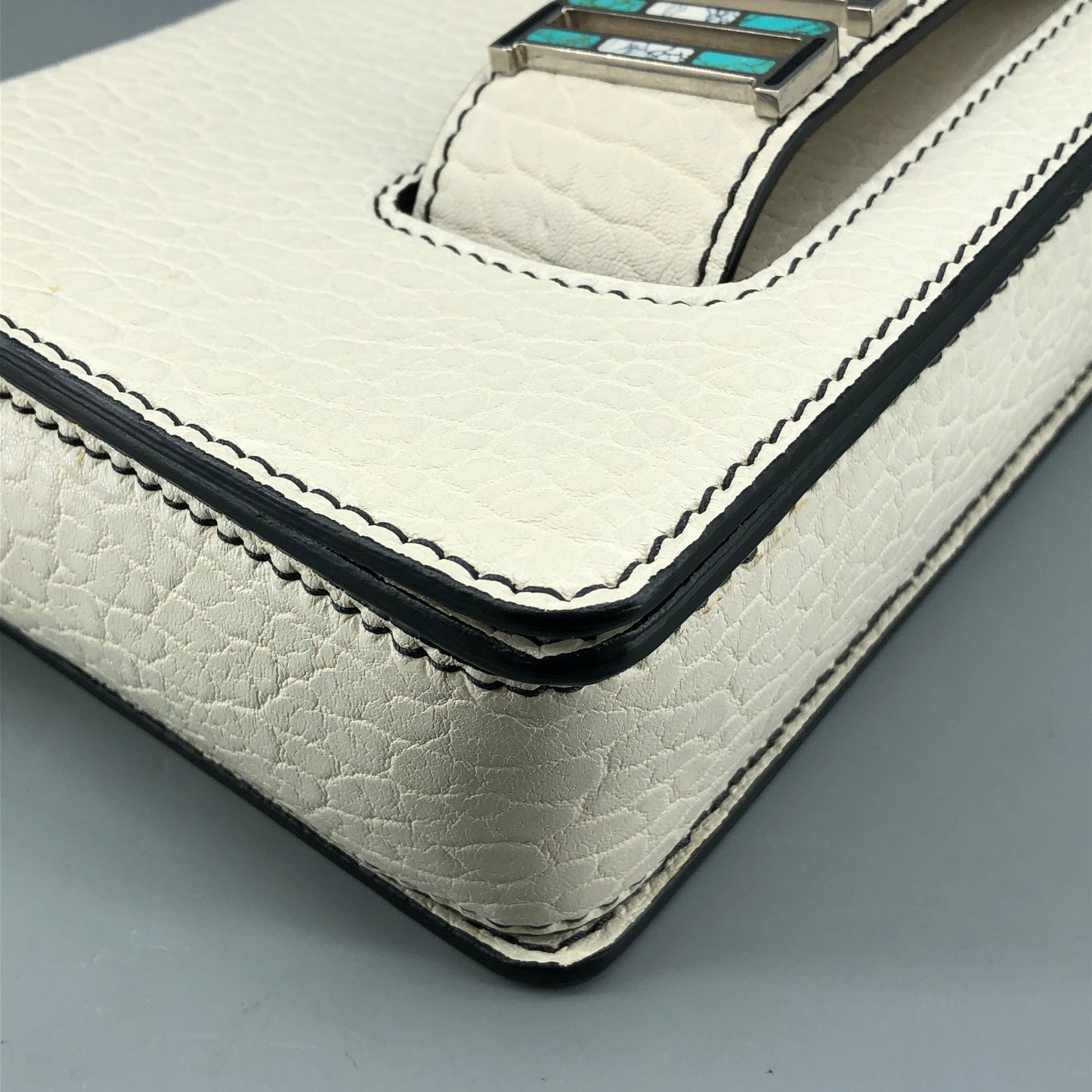 Christian Dior Dio(r)evolution Cream Grained Calfskin shoulder Bag