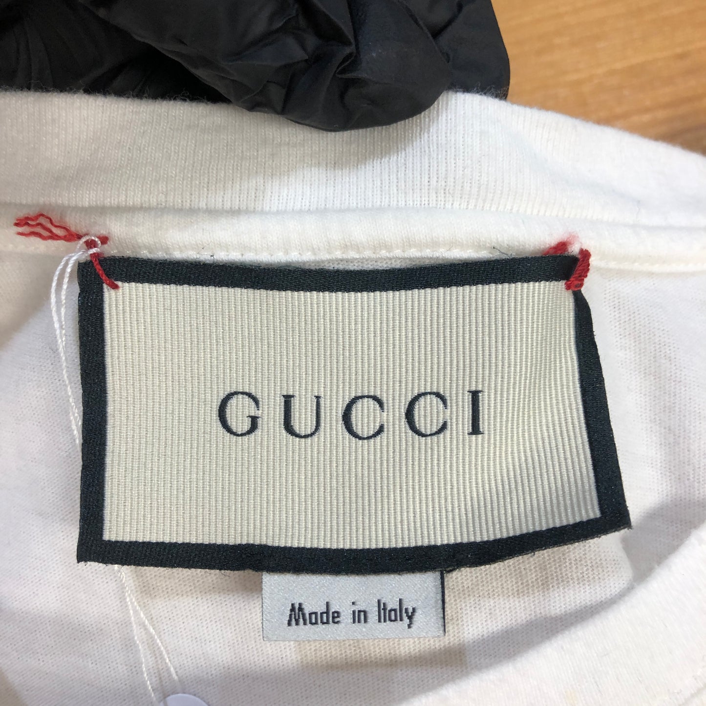 Gucci White Logo & Rabbit Print T-Shirt Size S