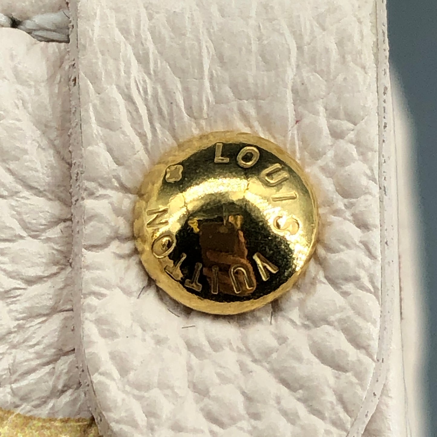 Louis Vuitton Onthego PM Tote Bag Cream Monogram