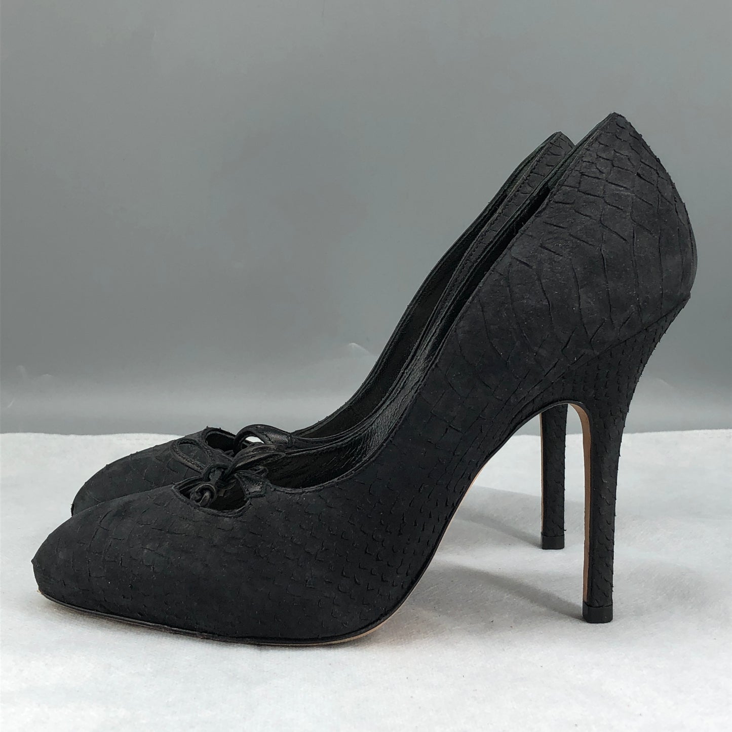 Christian Dior Black Textured Suede Bow Pointed Stiletto Pumps 35