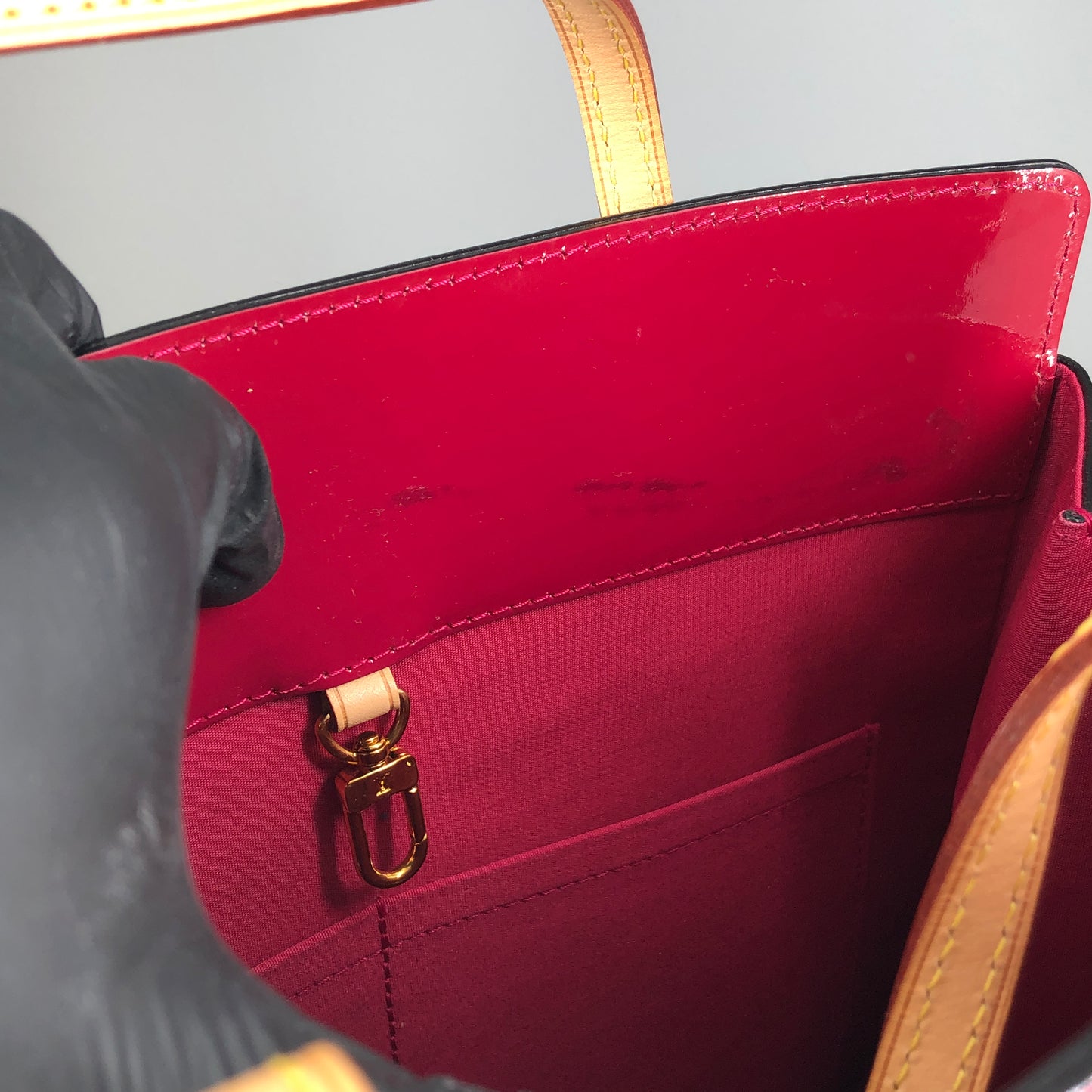 Louis Vuitton Vernis MM Vertical Tote Bag Hot Pink Monogram Patent Leather