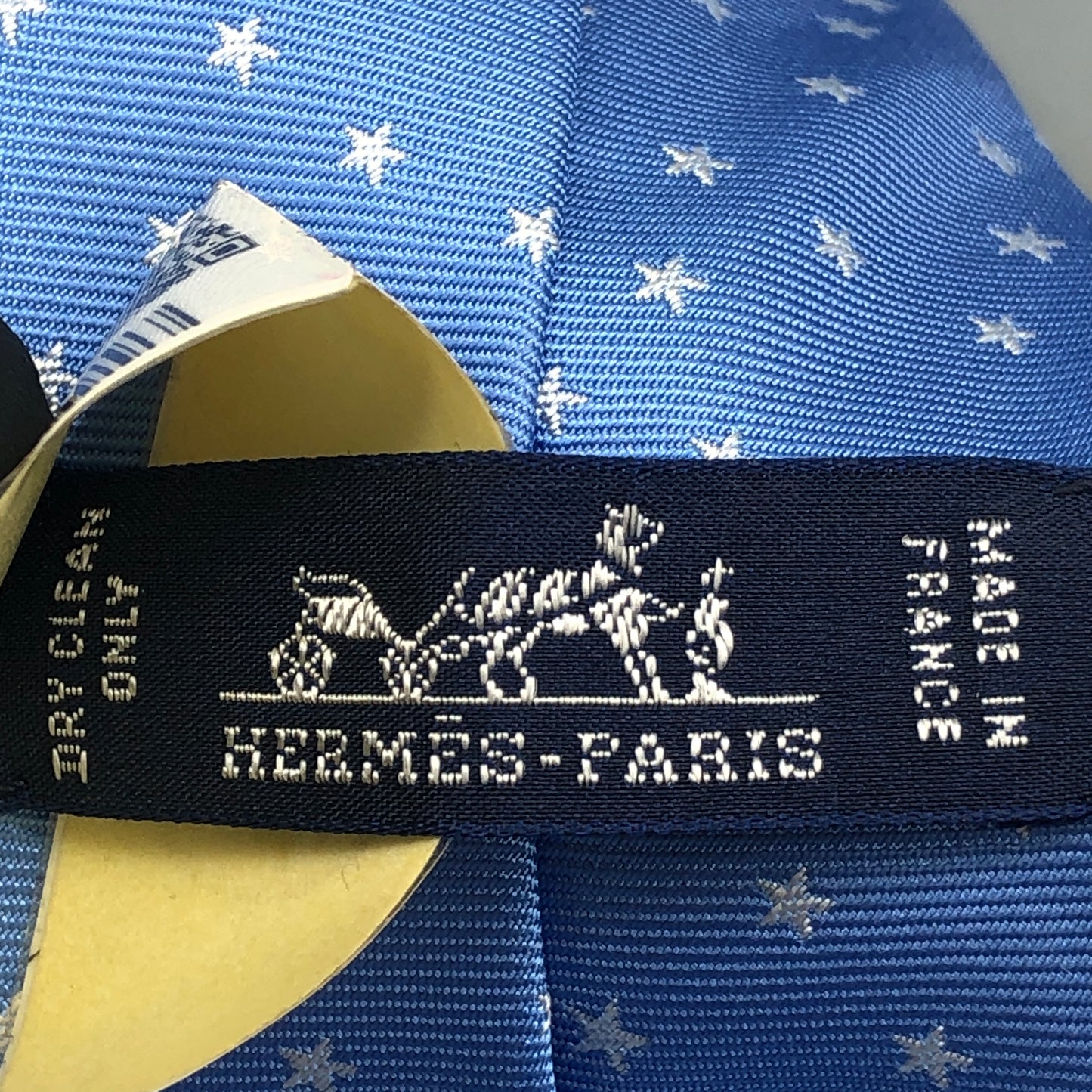 Hermes NWT 100% Silk Star Print Neck Tie Blue