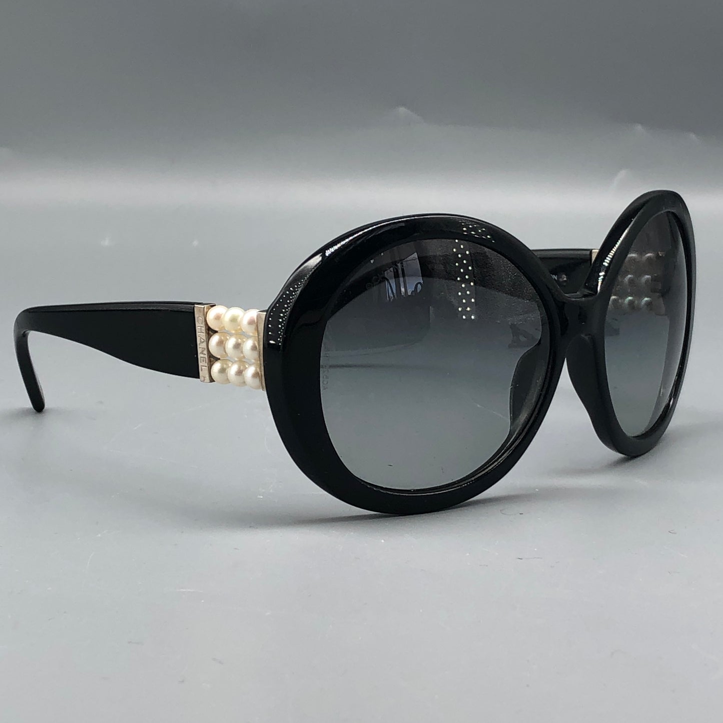 Chanel Round Pearl Detail Sunglasses Black