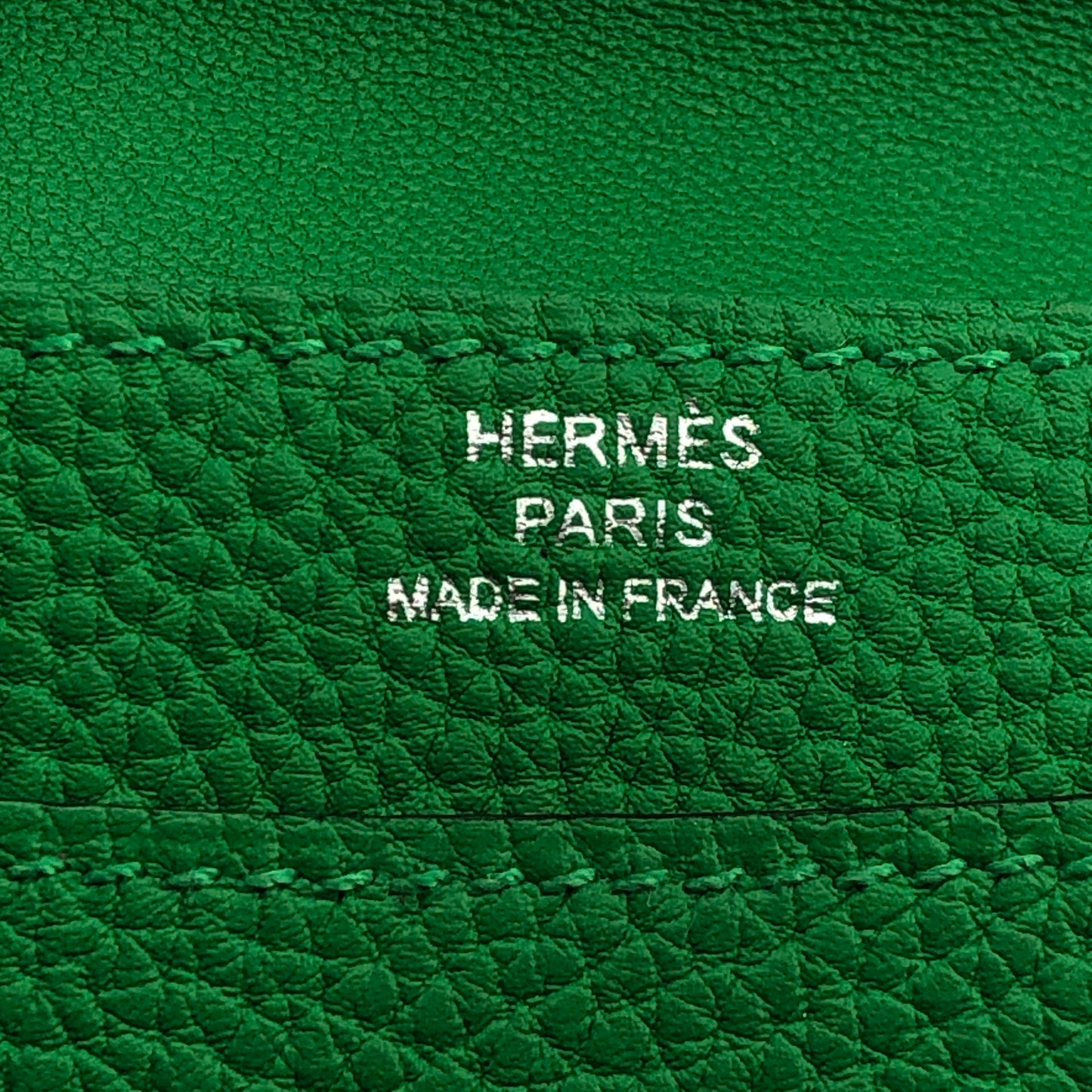 Hermes 2016 Dogon Compact Wallet  Green Togo Leather