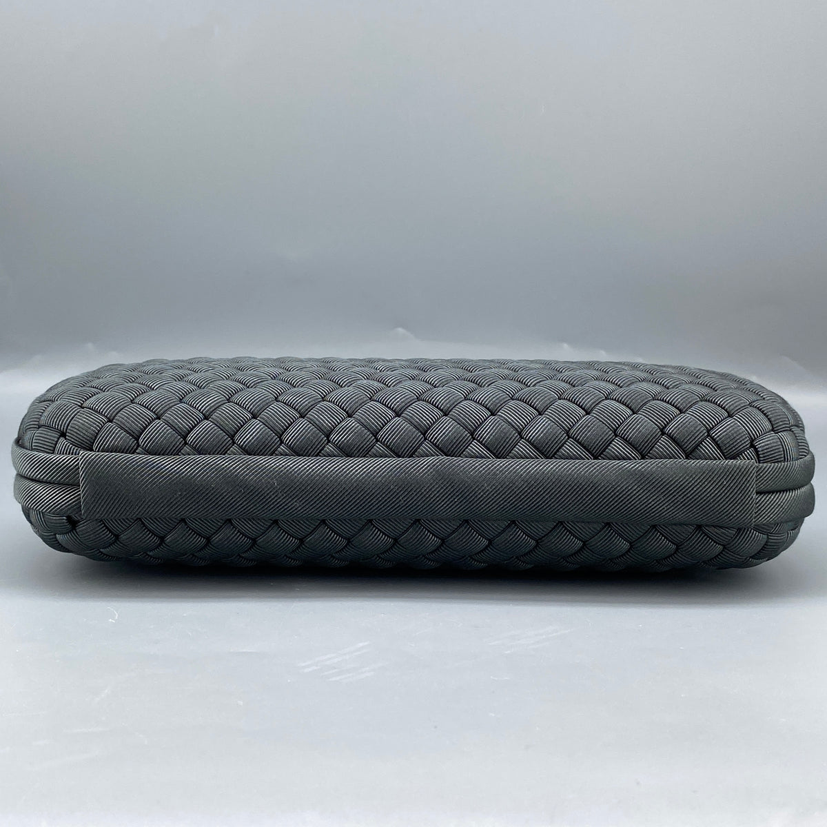 Bottega Veneta Dark Grey/Green Intrecciato Leather Knot Clutch Bag