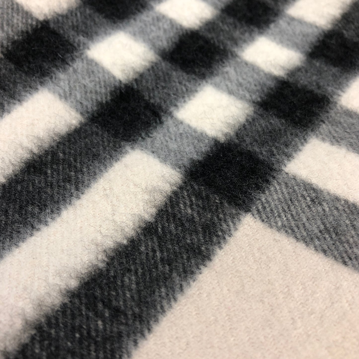 Burberry Beige Black Red Nova Check Cashmere Scarf 162×30cm