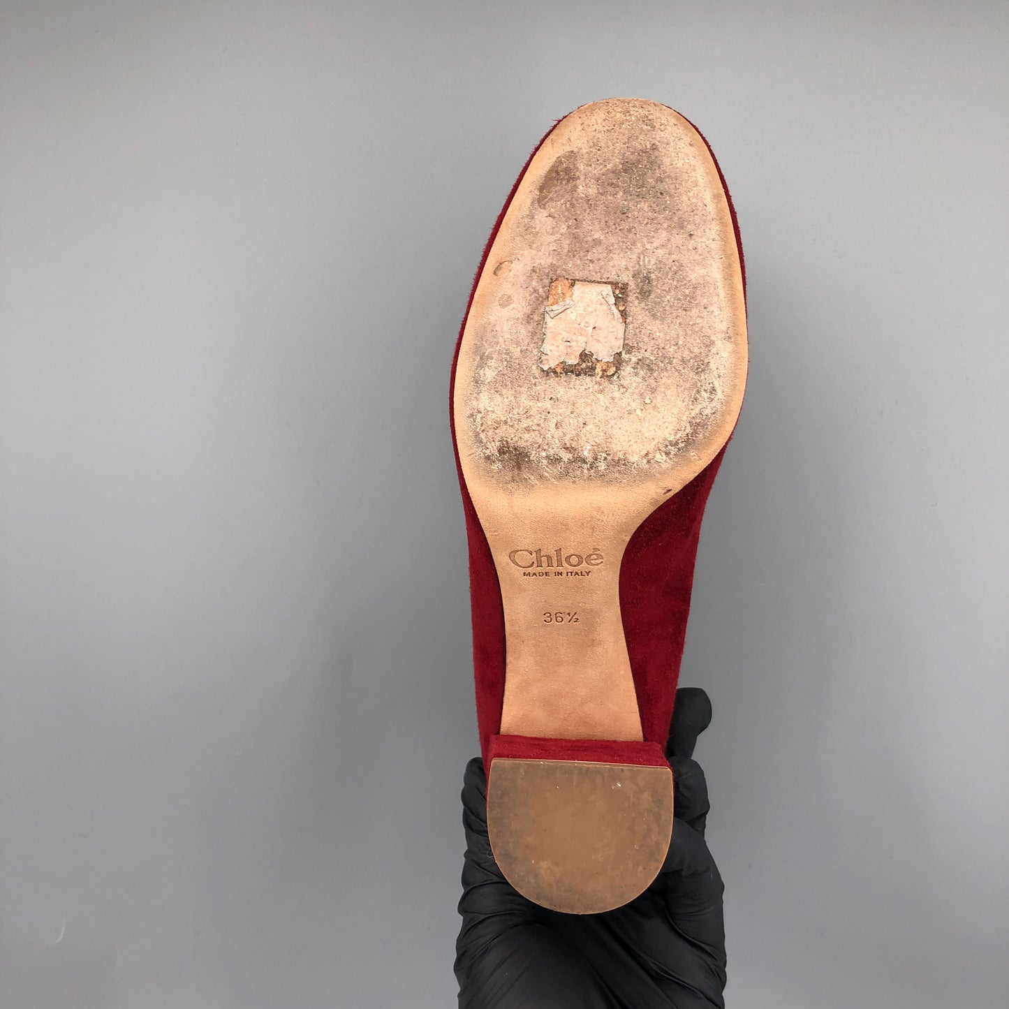 Chloe omen's Scalloped Suede Block Heel Pumps Red Size 36.5