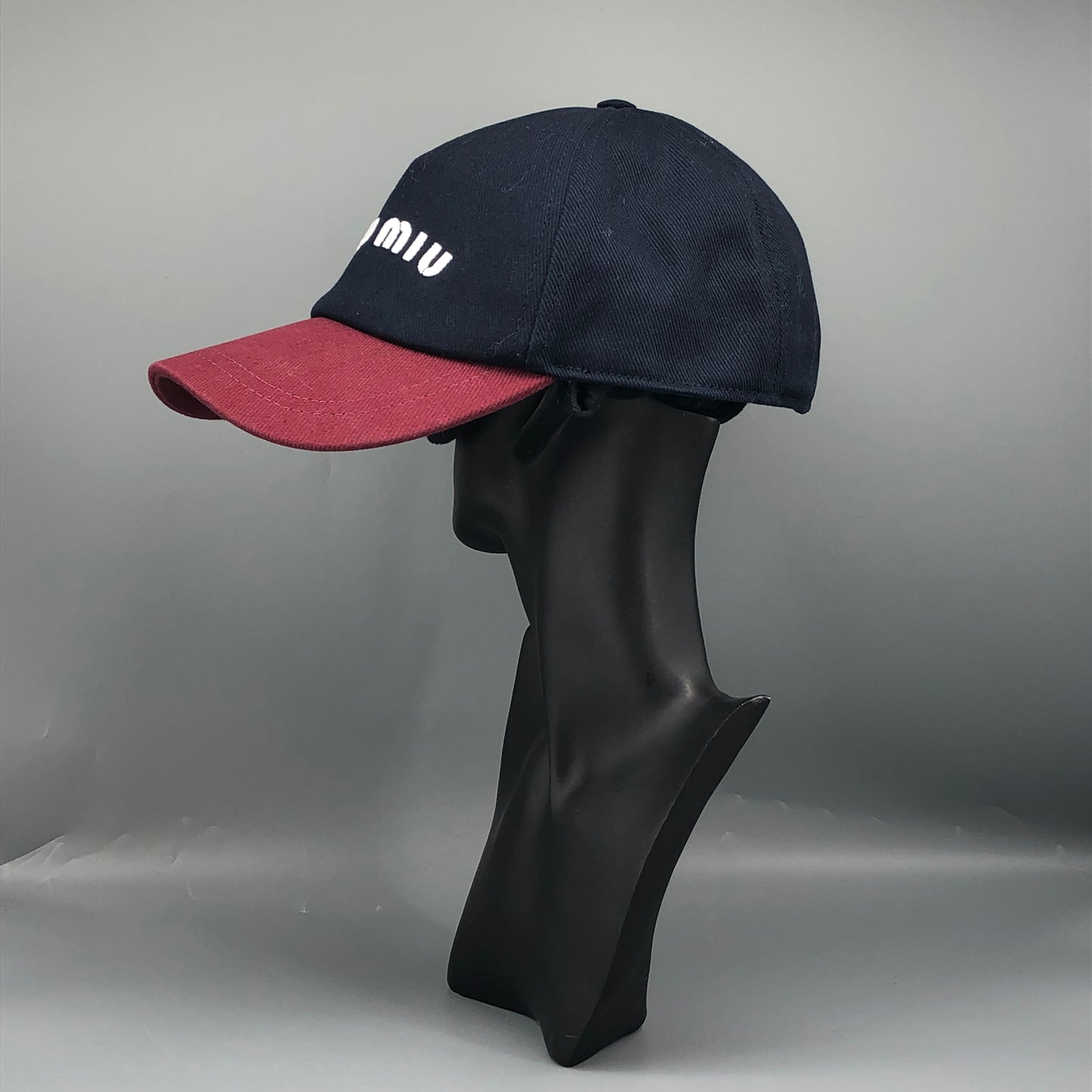 Miu Miu Two-Tone Baseball Cap Navy/Red Size M(58cm)