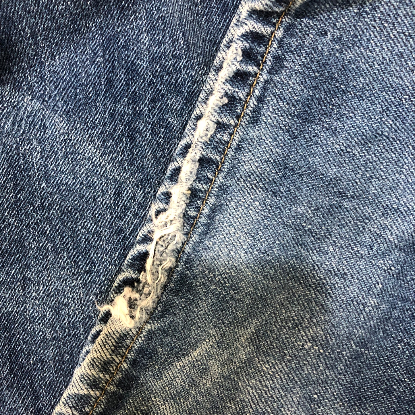 Burberry Blue Straight Leg Denim Jeans 38W 32L