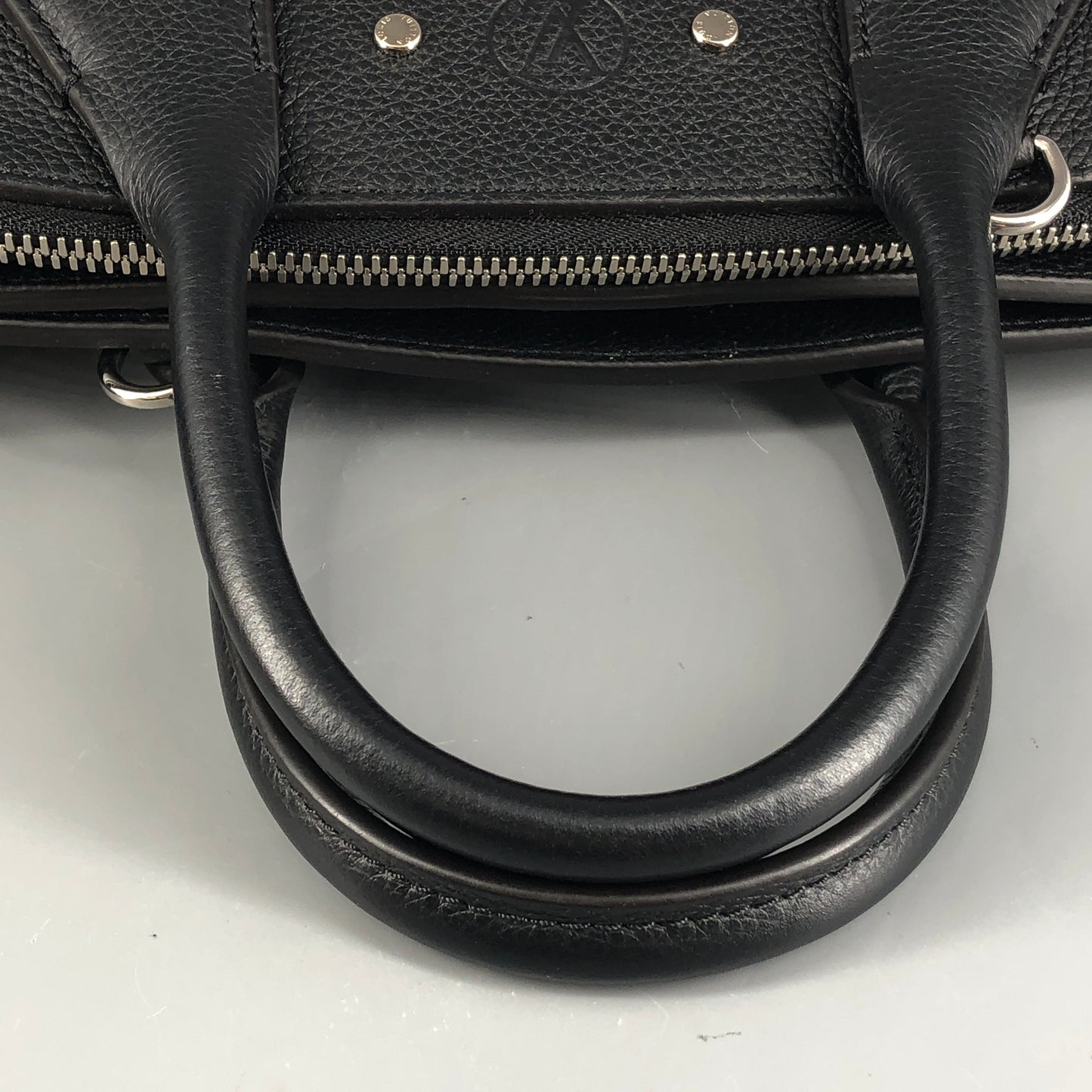 Louis Vuitton Taurillon City Steamer MM Two-Tone Taurillon Leather Handbag Hot Pink Black