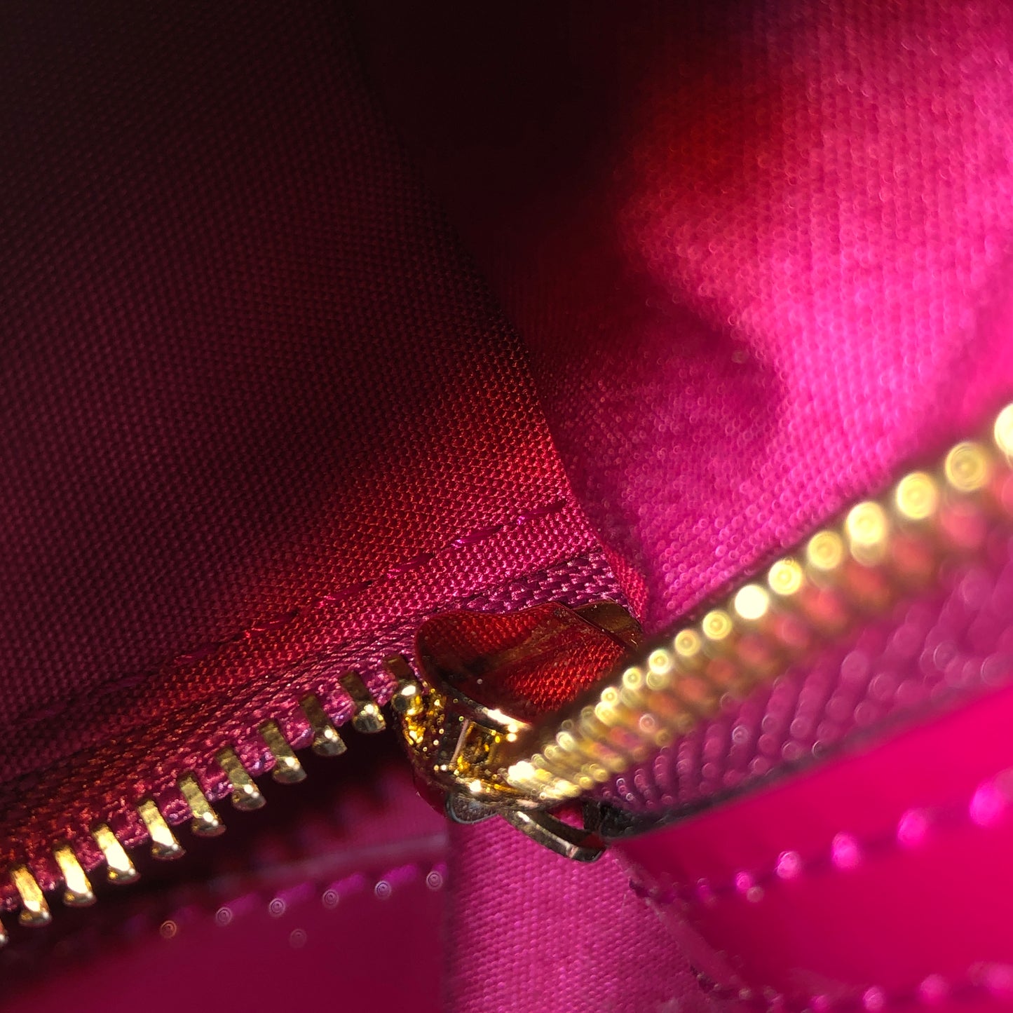 Louis Vuitton Vernis MM Vertical Tote Bag Hot Pink Monogram Patent Leather