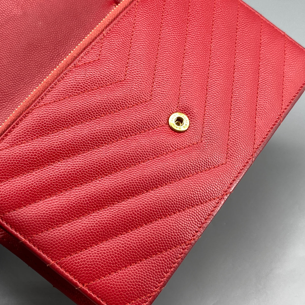 Saint Laurent Matelasse Chevron  Envelope Chain Wallet New Red