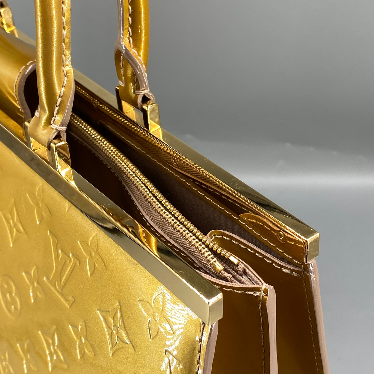 Louis Vuitton Monogram Vernis Deesse Gold Handbag