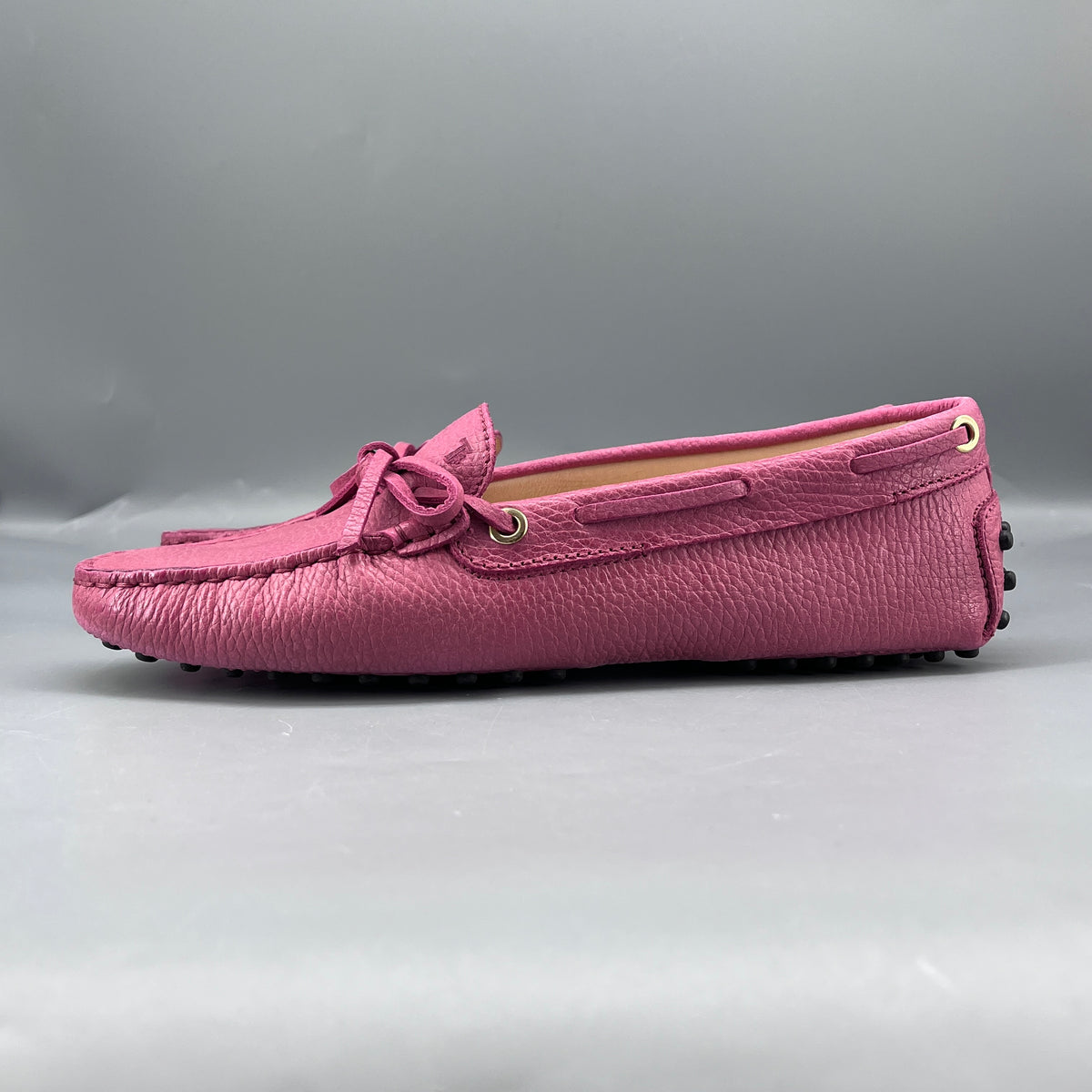 Tod's Pink Leather Driving Loafers size 37