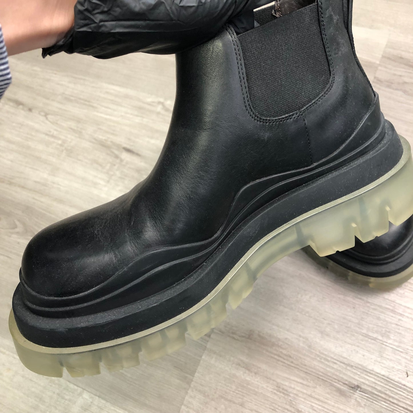 Bottega Veneta Black Leather Chelsea Boots Women's Shoes Size 36.5
