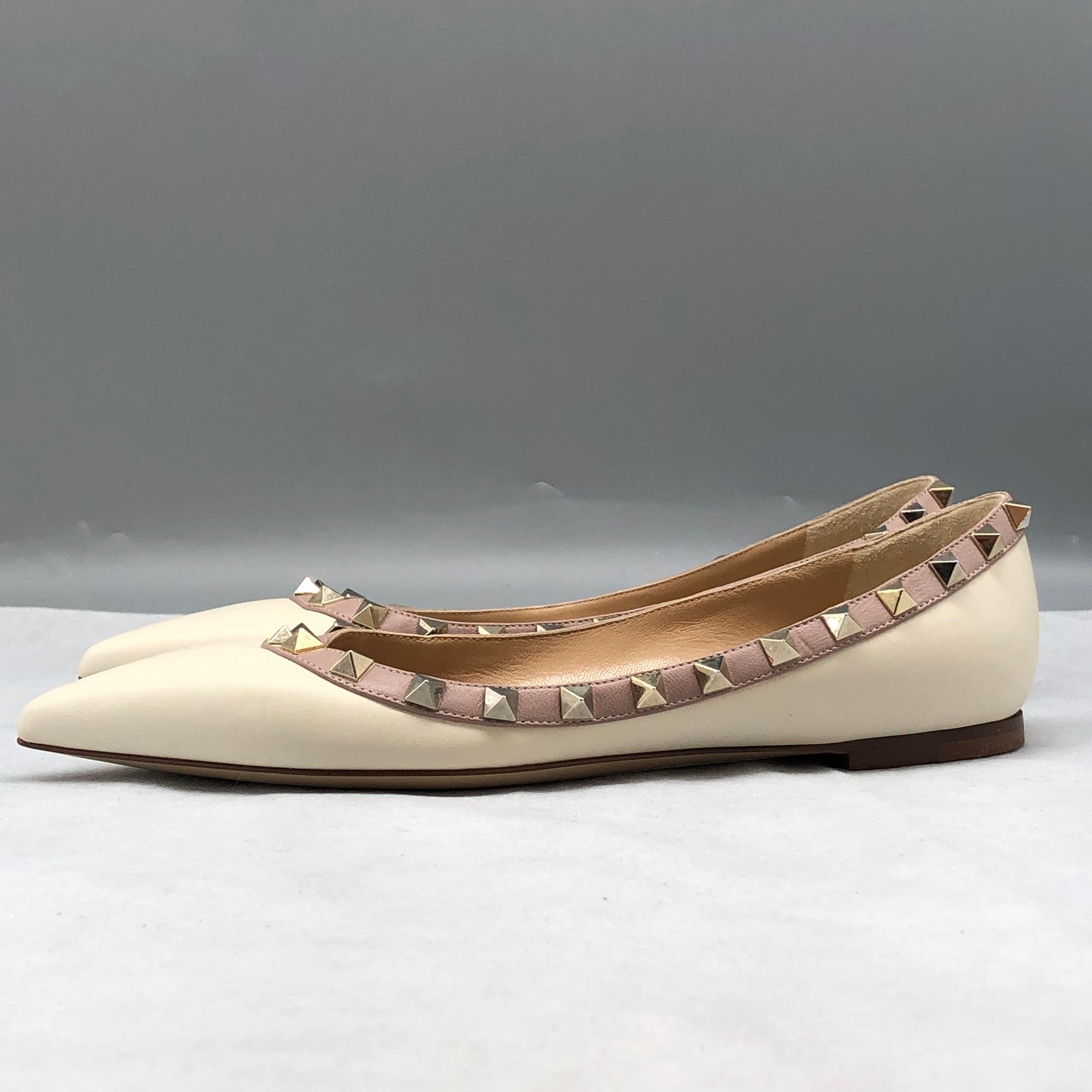Valentino Cream Leather Rockstud Pointed Flats Size 36