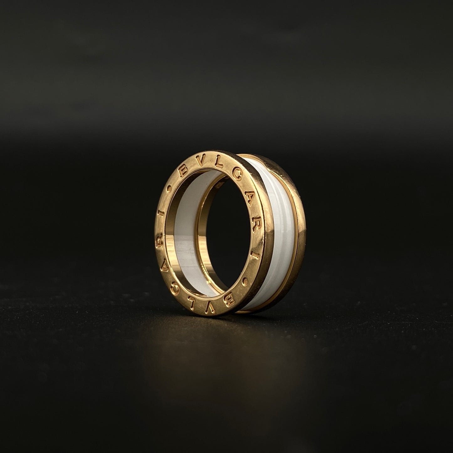 Bvlgari B.zero1 AU750 Yellow Gold White Ceramic Band Ring Size 55mm