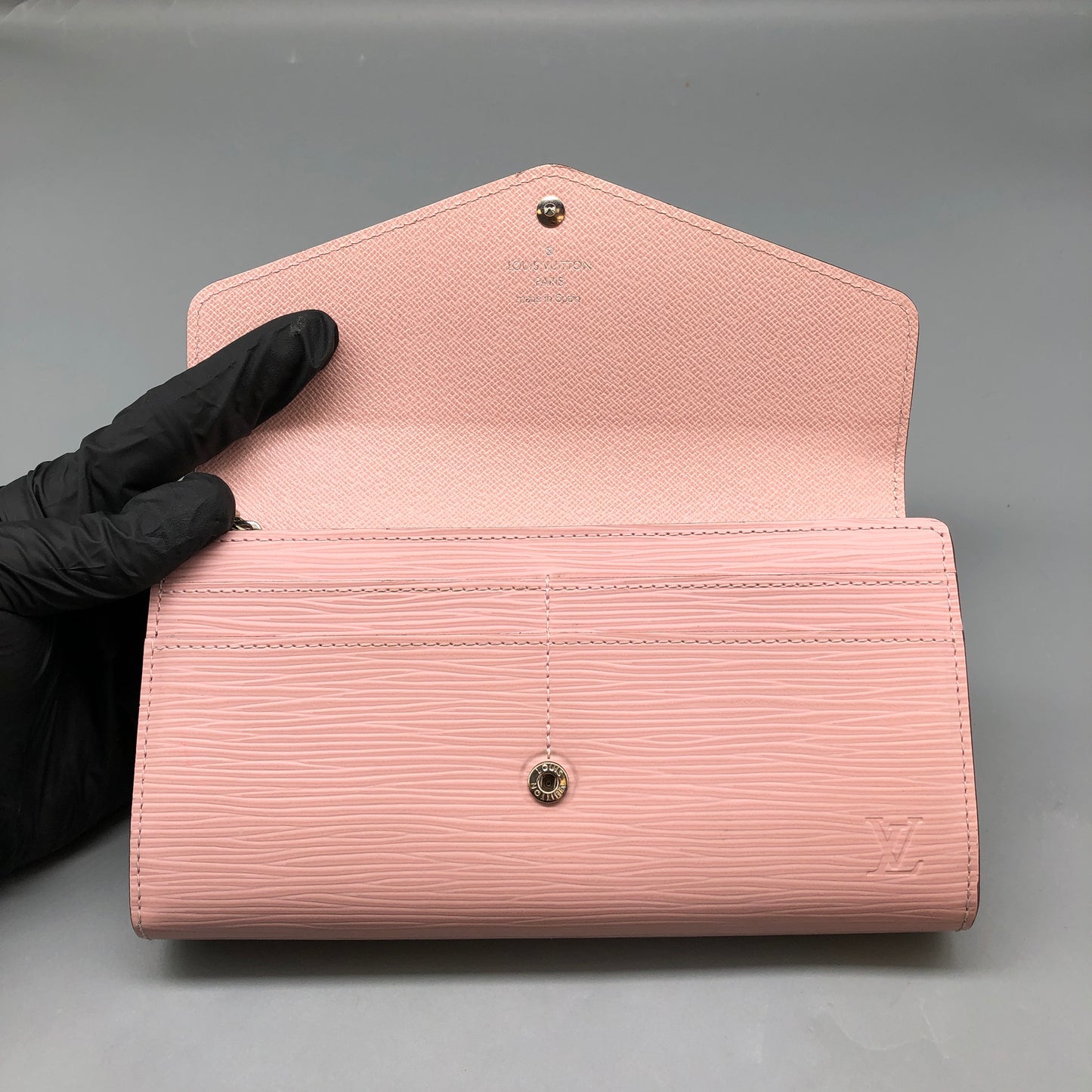 Louis Vuitton Epi Sarah Long Wallet Blush Pink