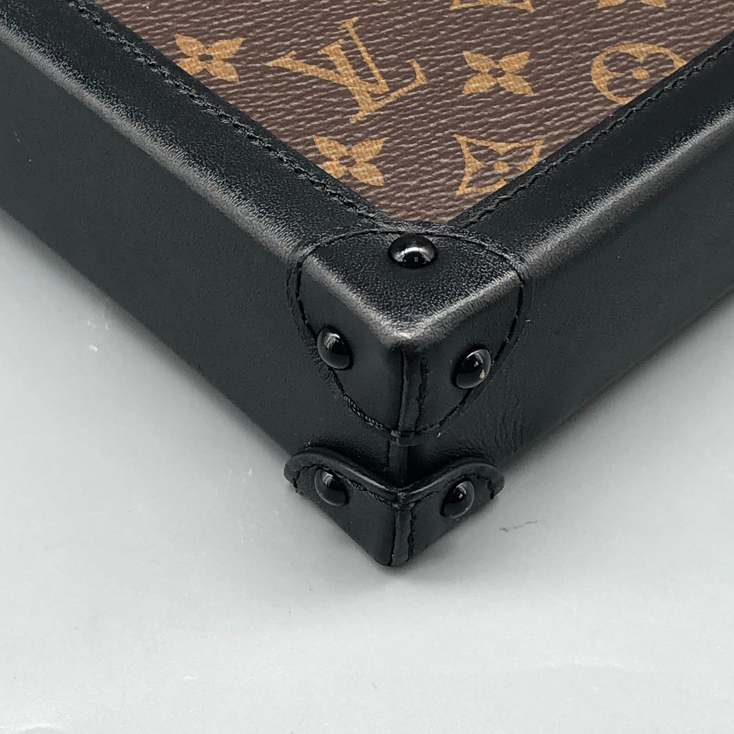Louis Vuitton Monogram Canvas Petite Malle Phone Case Brown Bag