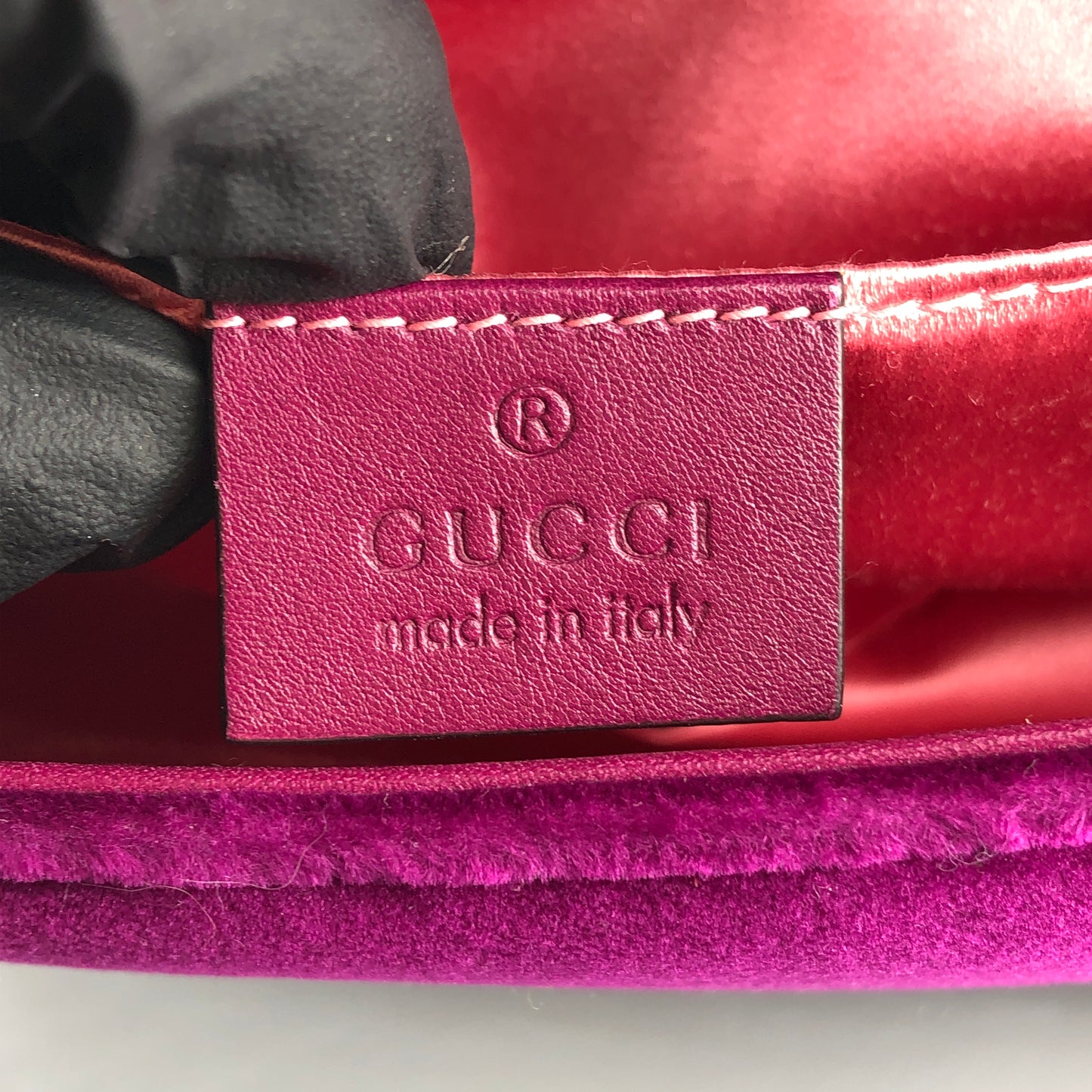 Gucci Marmont Fuchsia Velvet Matelasse Chain Shoulder Bag