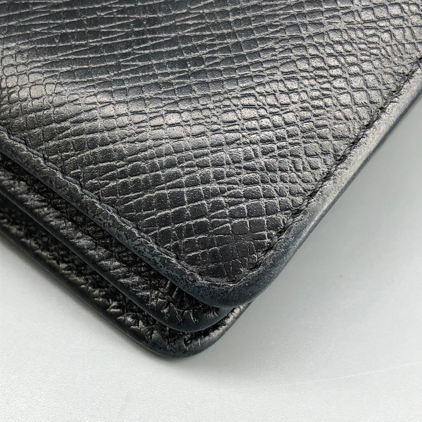 Louis Vuitton Taiga Leather Bifold Wallet Black