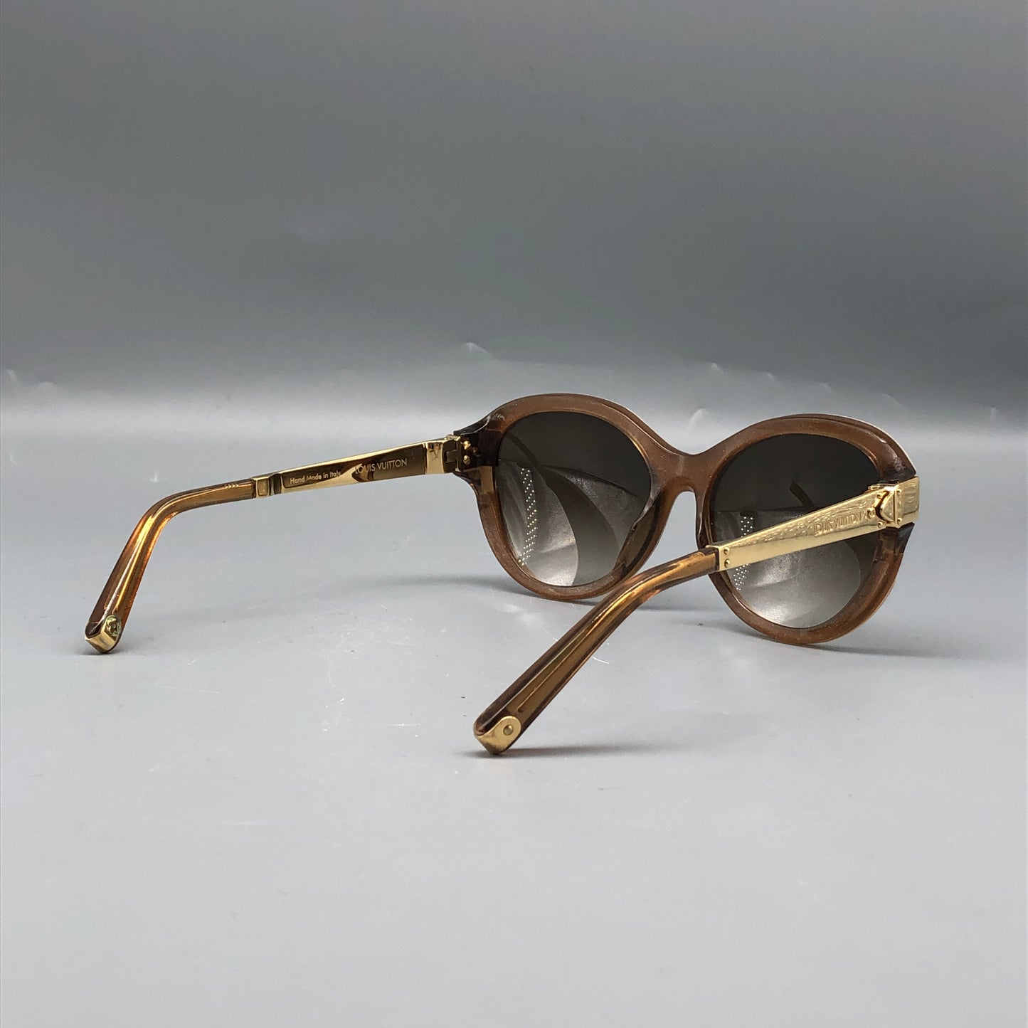 Louis Vuitton Round Frame Sunglasses Gold